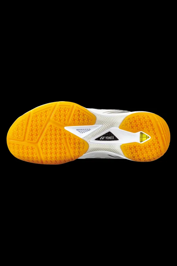 Yonex Power Cushion 65 Z Wide Unisex White / Orange New